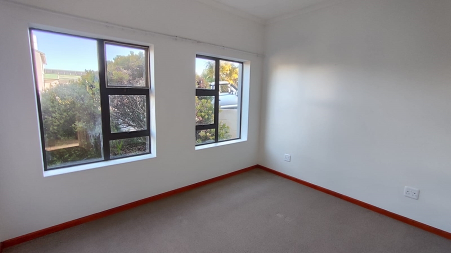 2 Bedroom Property for Sale in Stilbaai Wes Western Cape